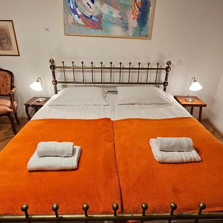 Eufrasiana Apartments Πόρετς Εξωτερικό φωτογραφία