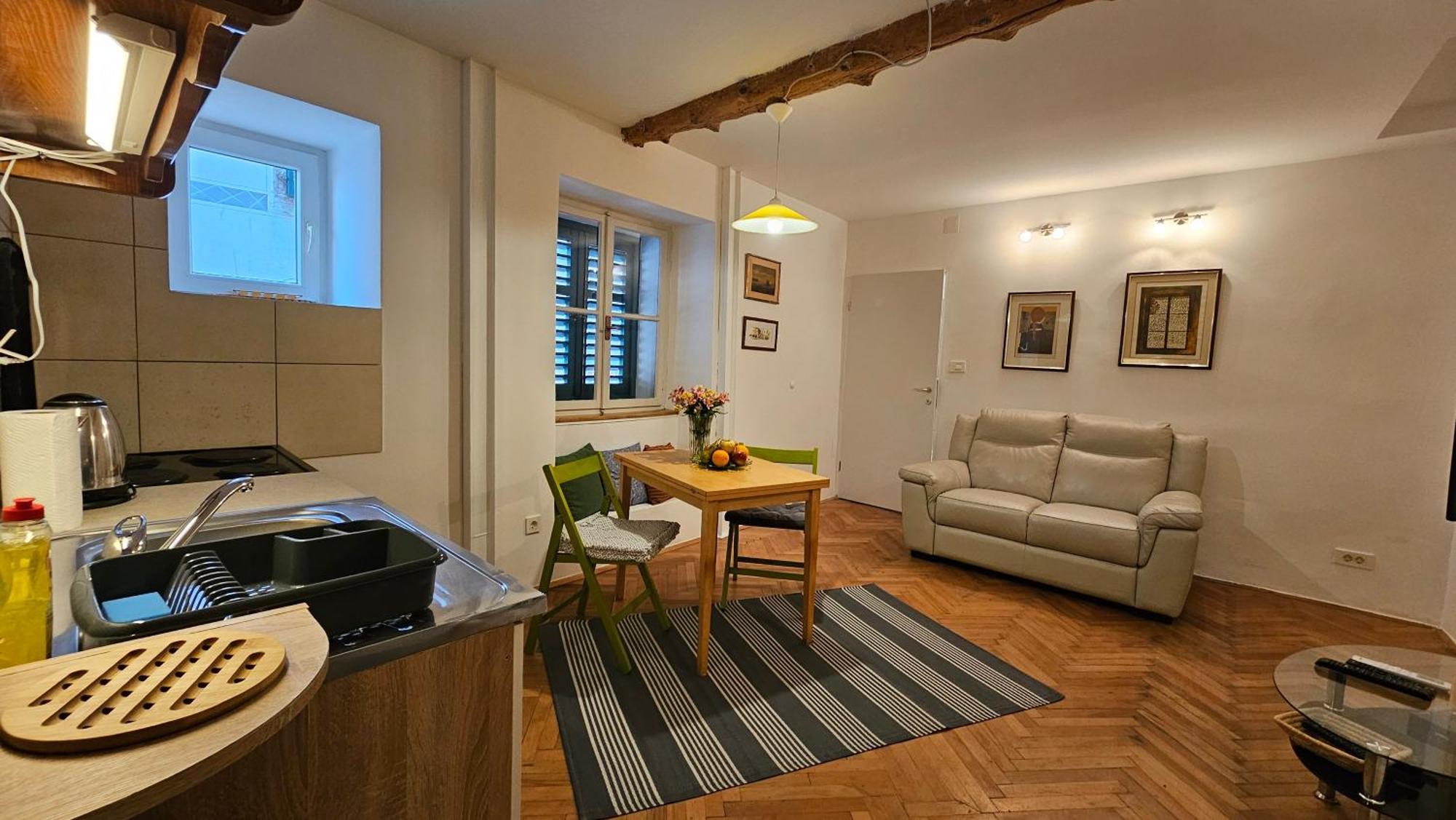 Eufrasiana Apartments Πόρετς Εξωτερικό φωτογραφία